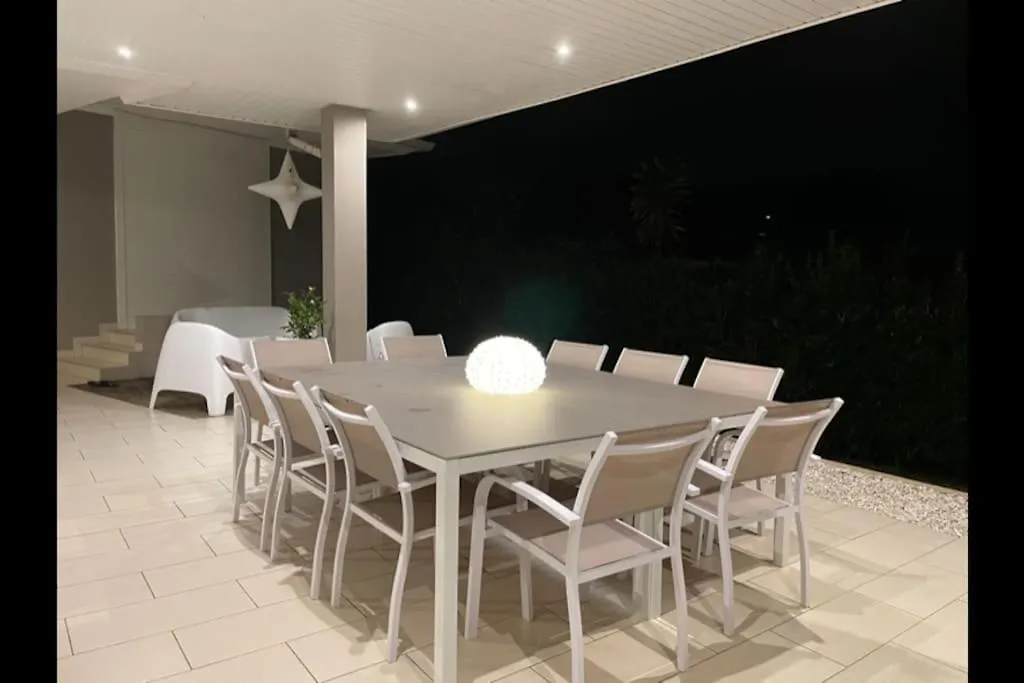 Villa Bahia, Luxueuse Maison D'Architecte. Petit-Bourg 0*,